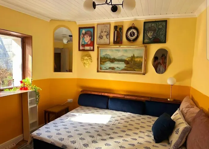 The Vinegarden With Private Terrace And Iconic Fortress Views & Old Town Charm Apartment