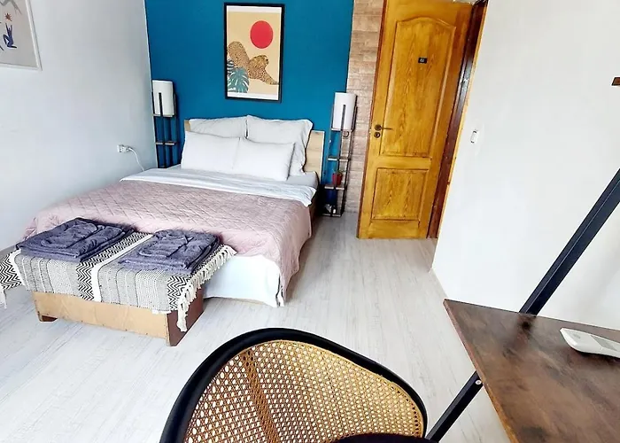 Apartment The Vinegarden With Private Terrace And Iconic Fortress Views & Old Town Charm *