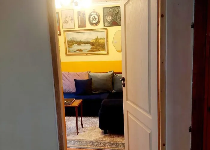 The Vinegarden With Private Terrace And Iconic Fortress Views & Old Town Charm *