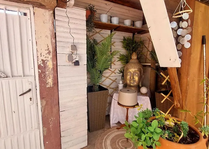 The Vinegarden With Private Terrace And Iconic Fortress Views & Old Town Charm